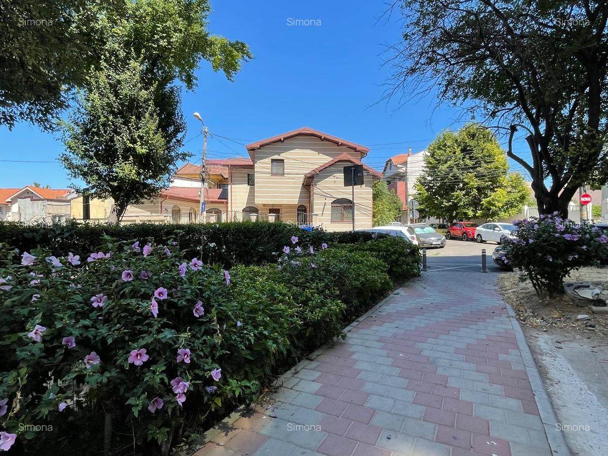 Exclusivitate - Bd. Al. Lapusneanu, apartament 2 camere, etaj 2, centrala pe gaz - 23