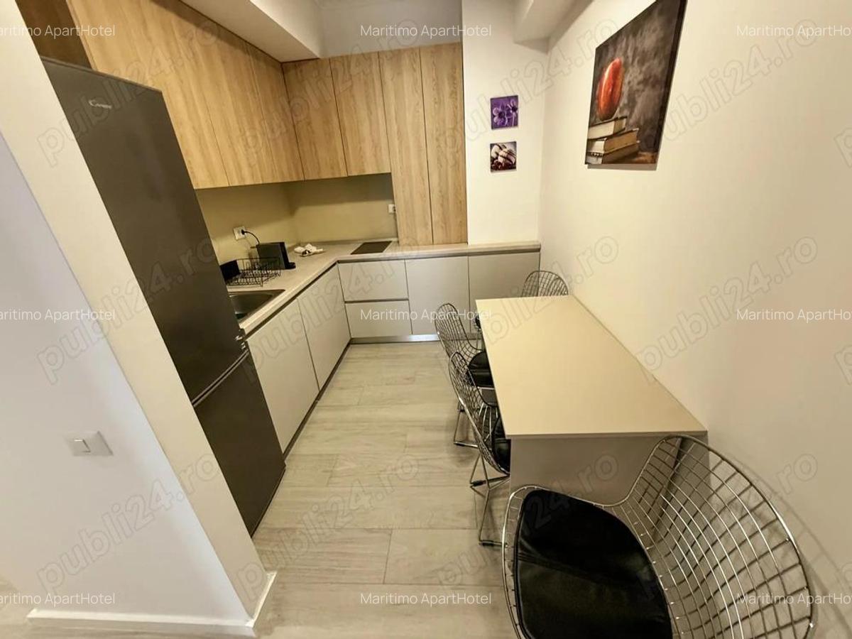 Inchiriere apartamente de 2 si 3 camere cu vedere superba la mare si menaj saptamanal asigurat - 6