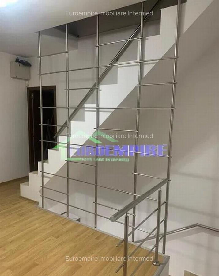 Vila 5 camere de inchiriat in localitatea Lazu, Constanta - 9