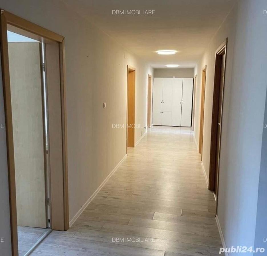 Vila deosebita de vanzare in zona Lunei - 12 Vila deosebita de vanzare in zona Lunei - 12
