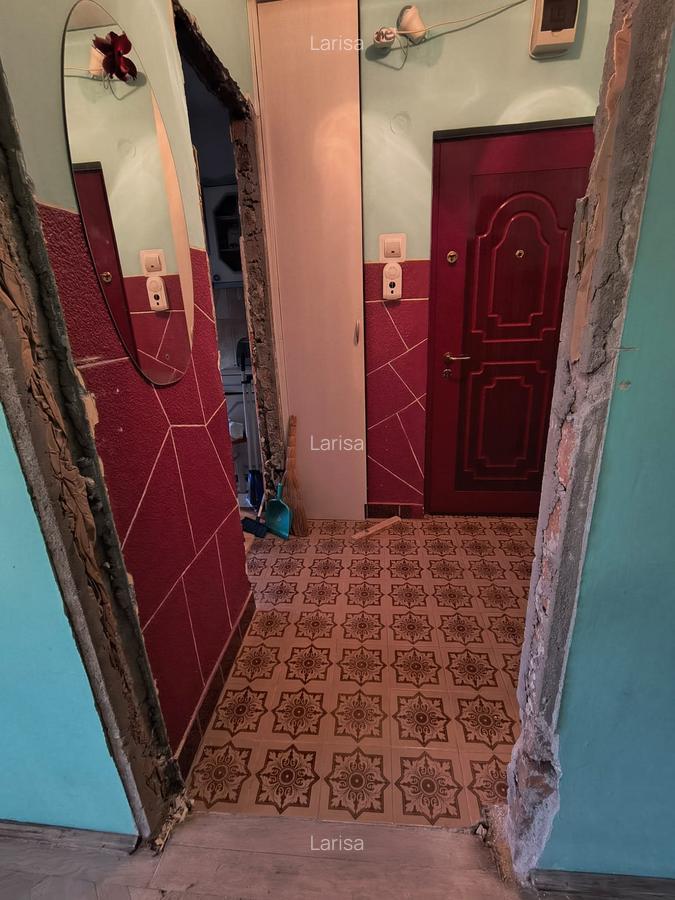 ABATOR APARTAMENT CU 2 CAMERE SEMI, LIBER GAZE ST 50 MP PRET 75000 EURO - 7