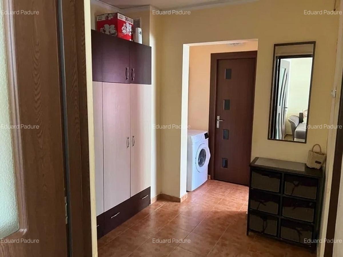 Apartament cu 2 camere decomandat în Semicentral - 3
