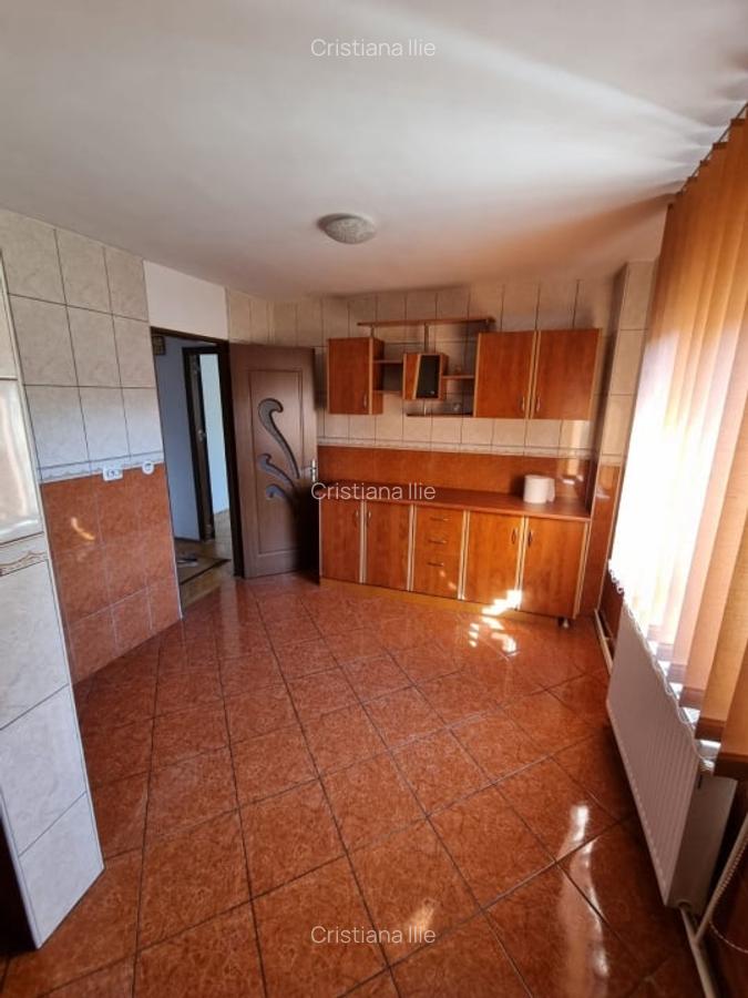 Apartament 4 camere | Otopeni | centrala proprie | parter | - 4