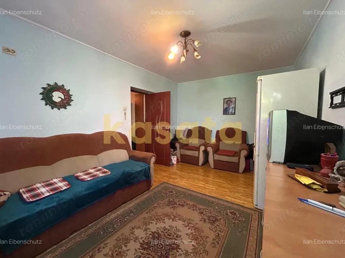 Apartament 3 camere Cranga?i, vizavi de Auchan, etaj 3 - 2