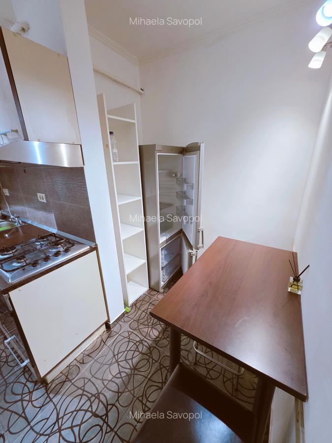 Garsoniera dubla Sala Palatului et 1/7  bloc 1960 centrala proprie 42 mp - 20