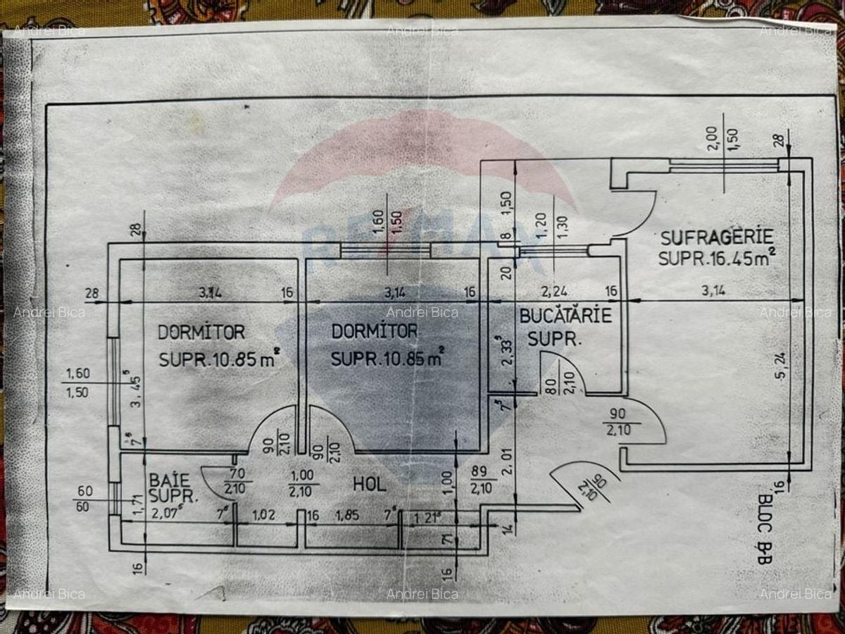 Apartament cu 3 camere decomandat în Pantelimon - 9
