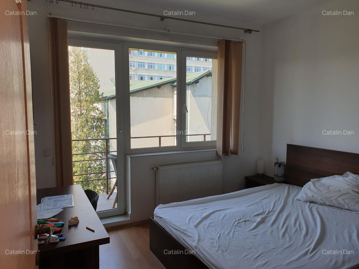 Inchiriez apartament cu 3 cam in Zorilor - 4