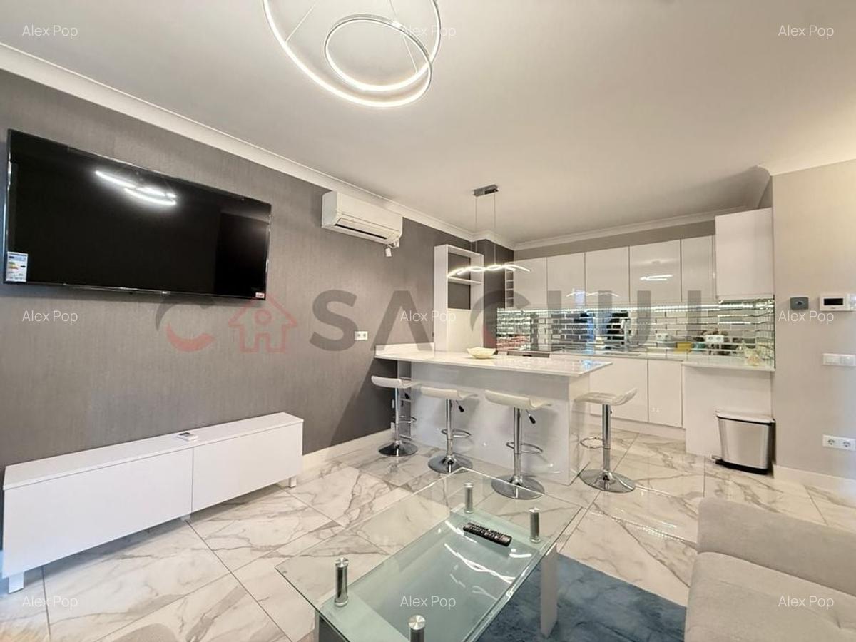 3 camere, la cheie, lux, Europa! - 1