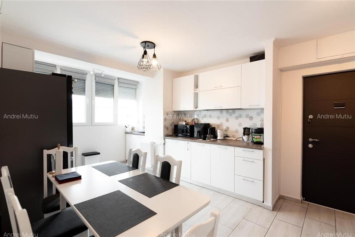 Apartament cu 4 camere decomandat în Nufărul - 3