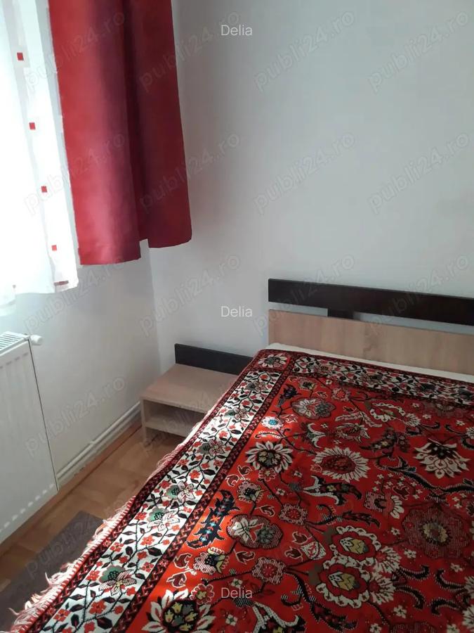 Inchiriez apartament zona DACIA - 3