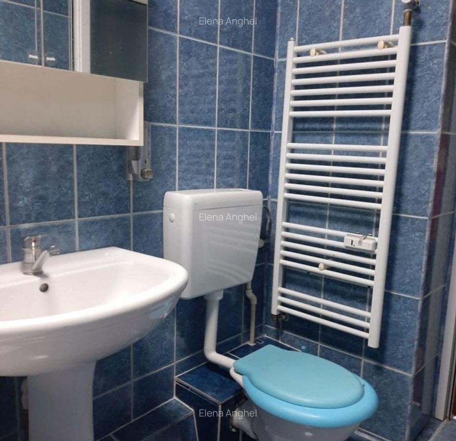 Apartament cu 3 camere decomandat în Apărătorii Patriei - 8