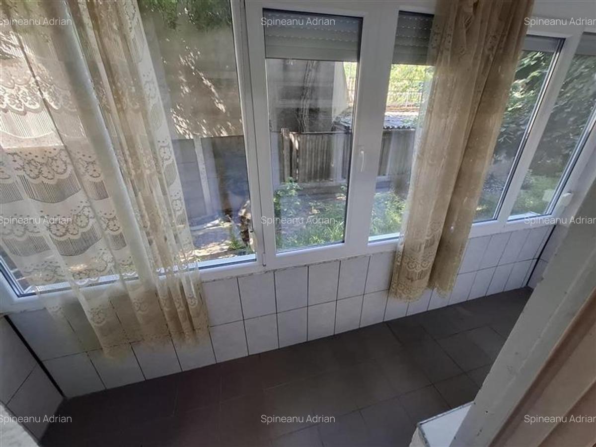 Favorit-Gh Lazar, 3 camere, parter cu centrala proprie - 11