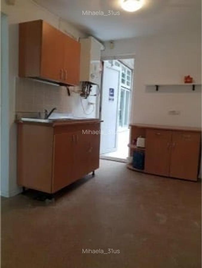 Ferdinad Închiriez Parter bloc interbelic 2 cam 72 mp curte boxa centrală P+2E - 6