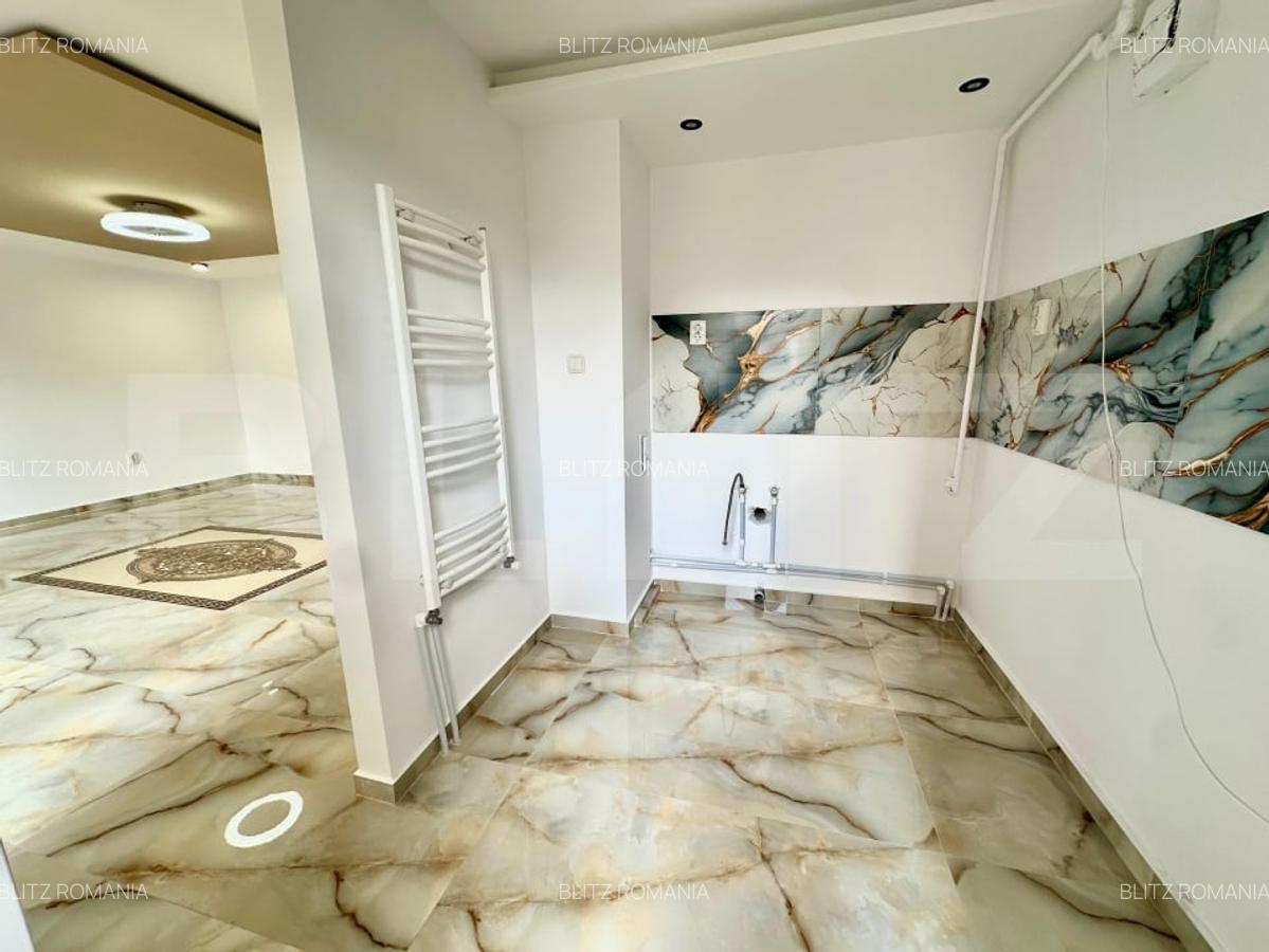 Spatiu comercial de inchiriat,renovat complet,33 mp,cu terasa,Cugir - 4