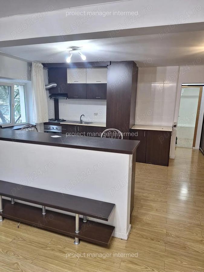 Vitan -mall apartament 2 camere de vanzare - 3