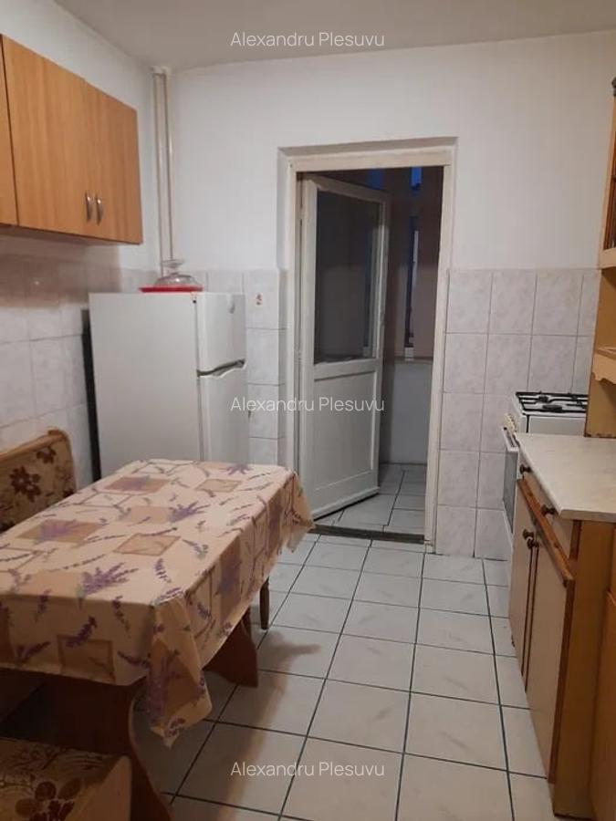 APARTAMENT 3 CAMERE, ETAJU 1, 60 MP UTILI, ALEXANDRU CEL BUN - 6