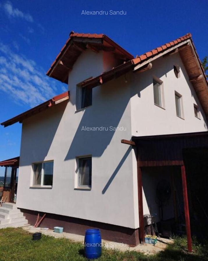 Casa 5 camere, constructie noua, teren generos - Budeasa - 2