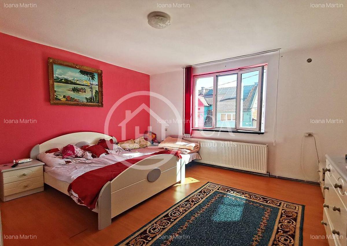 Casa de vanzare cu 4 camere, in zona Iosia, Oradea - 1