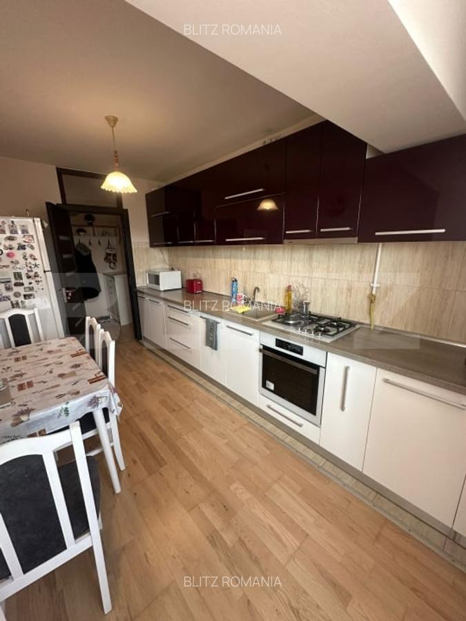 Apartament 3 camere, 64 mp, boxa, Calea Manastur - 1