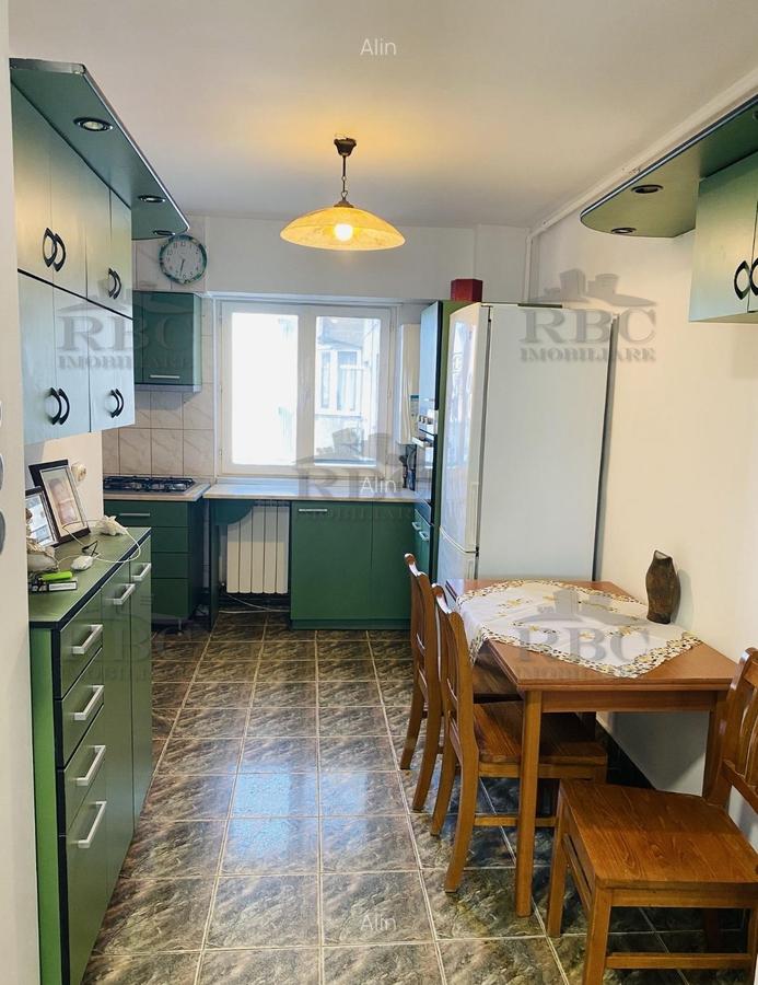 Apartament cu 3 camere, 2 bai in Marasti, zona BRD ! - 2