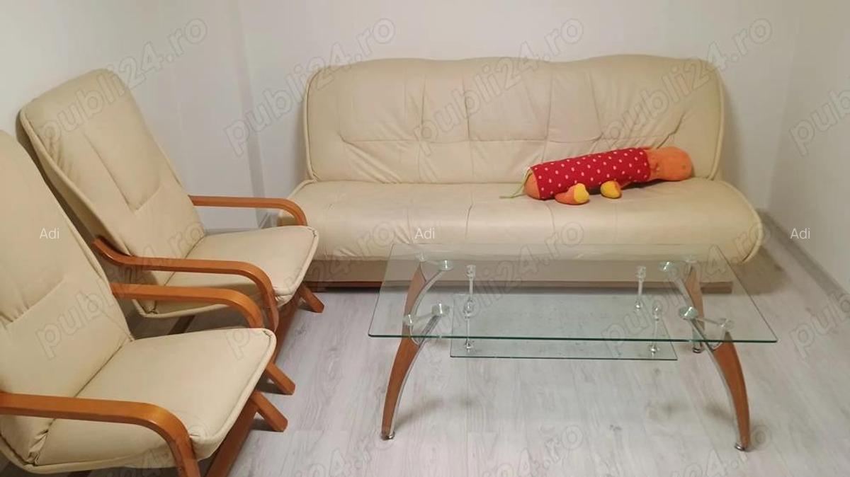 De inchiriat casa la curte - 12