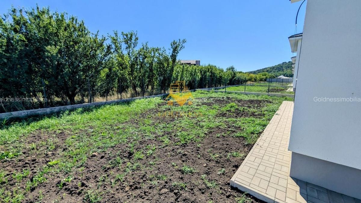 Casa Individuala, Jucu de Mijloc, 4 camere, 3 Bai, Terasa, 146 mp - 21