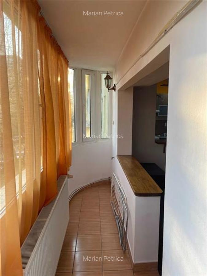 Garsonieră decomandată în Tei - 6