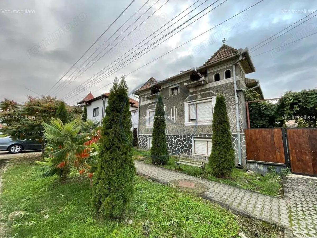 Casa cu 4 camere ?i gradina de 2700 mp, la doar 10 km de Bistri?a! - 2