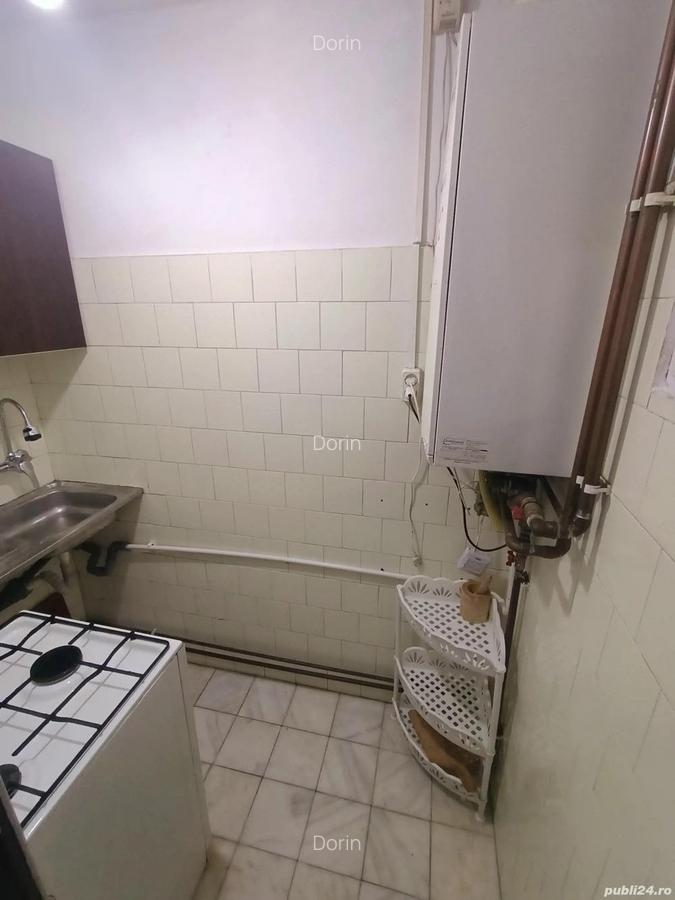 Cu Centrala,in Zona Bucovinei,Etajul 2,Mobilat Ok,Liber Acum,De Vazut-330 E - 9