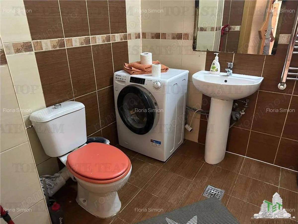 Apartament 3 camere de vanzare in zona Doi Cocosi - 9