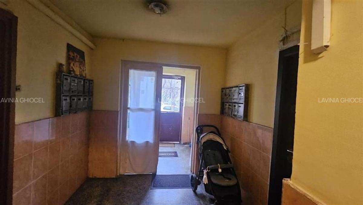 Berceni-Uioara, apartament 3 camere, bloc 4 niveluri - 8