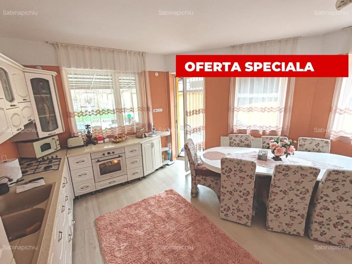 Casa 7 camere, 4 grupuri sanitare, curte si gradina - 1