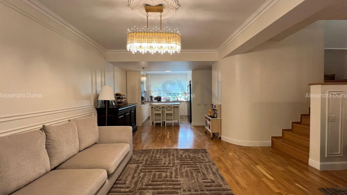 REV2005112 Vila cu Gradina l 5 Camere l CATTED RESIDENCE l 2 Locuri de Parcare - 3 REV2005112 Vila cu Gradina l 5 Camere l CATTED RESIDENCE l 2 Locuri de Parcare - 3