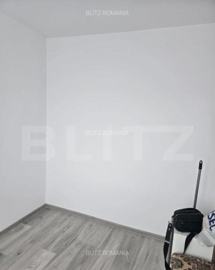 Apartament de vanzare, cu 2 camere, semidecomandat, 29 mp, z - 7