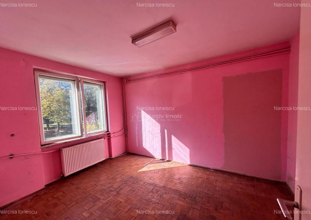 Resita, 3 Cam,cf.1 Semidec.et.1,Central - 15 Resita, 3 Cam,cf.1 Semidec.et.1,Central - 15