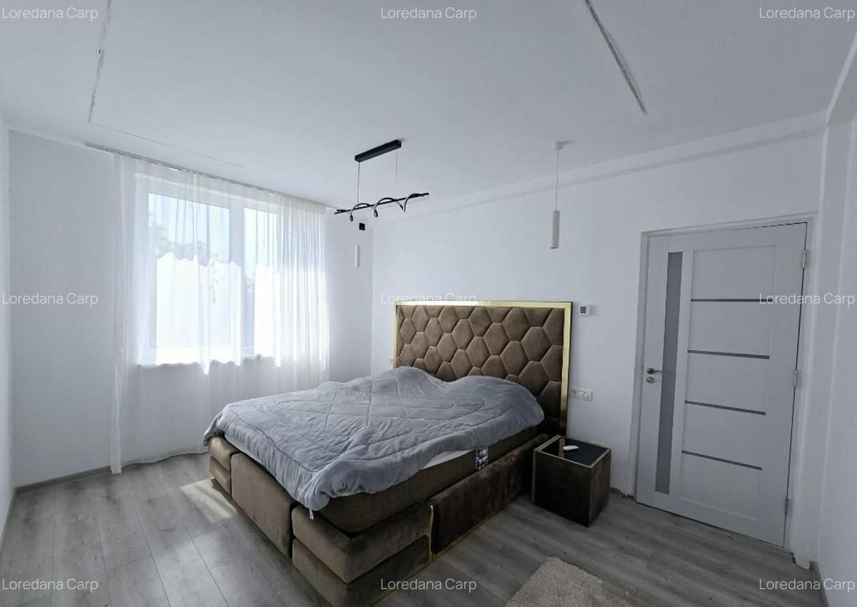 Casa mobilata si utilata - 3 camere - 375mp teren - gaz - curent - 4