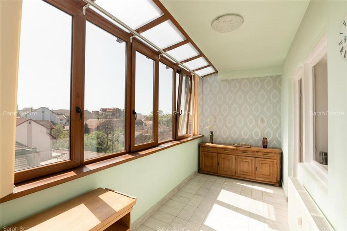 Apartament cu 3 camere decomandat în Central - 10