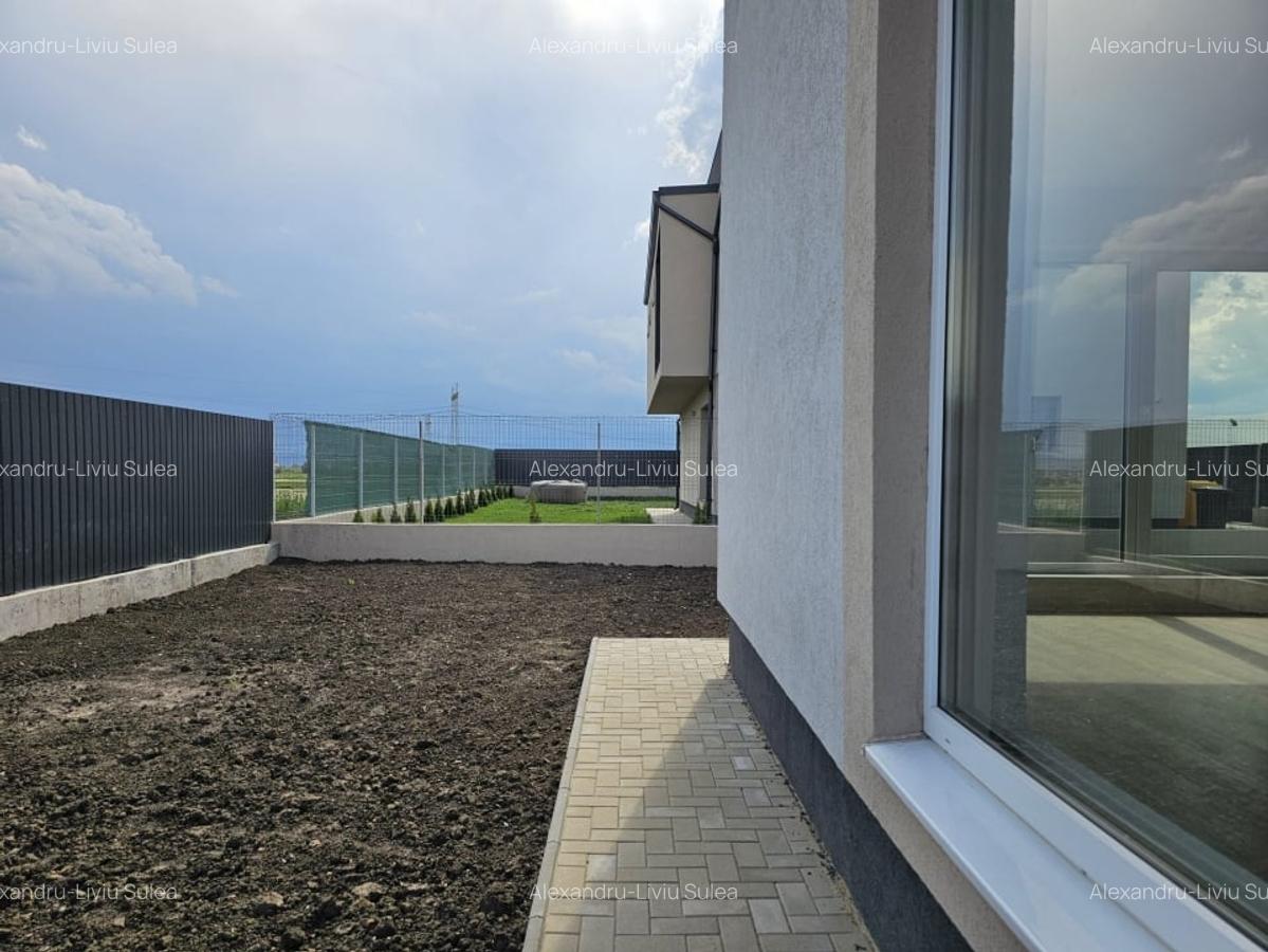 Casa individuala cu patru camere, Primaverii, Sanpetru - 11