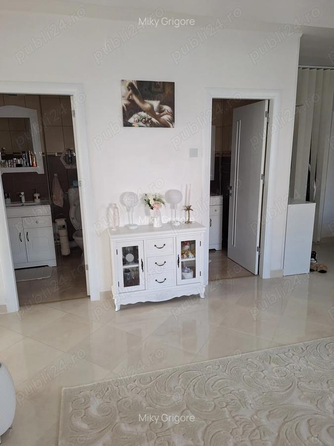 Apartament cu 3 camere de vanzare - 10
