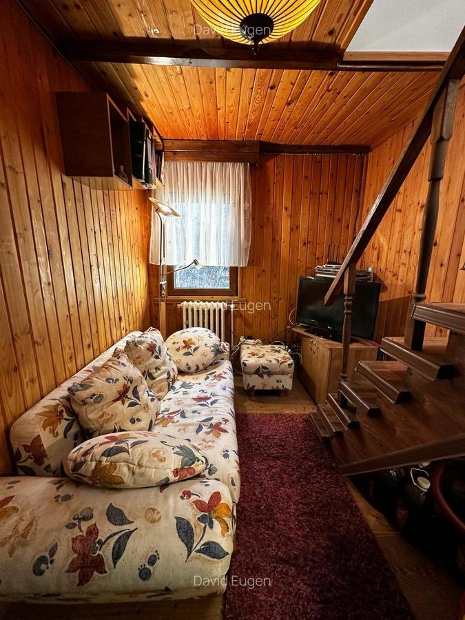 Locuinta de vacanta / rezidentiala - - 15