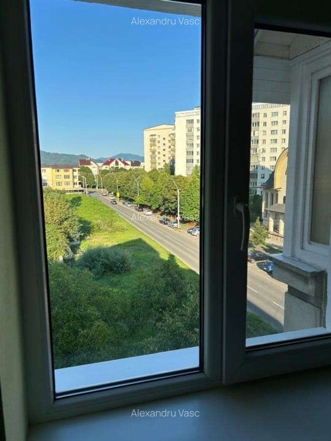 Apartament cu etaj interior (la mansarda) - 9