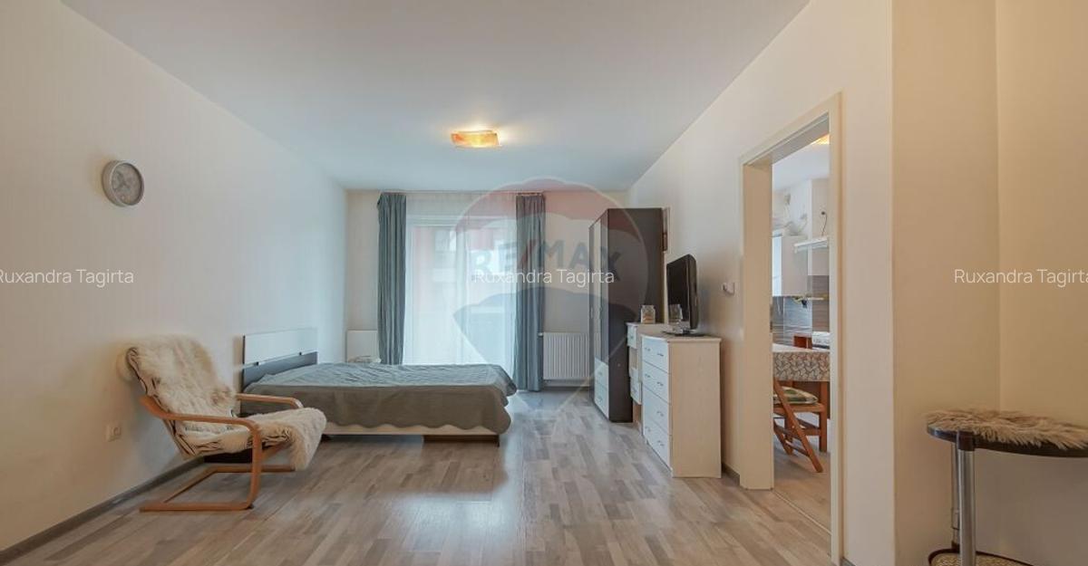 Garsoniera spa?ioasa cu priveli?te Avantgarden etaj i... - 1