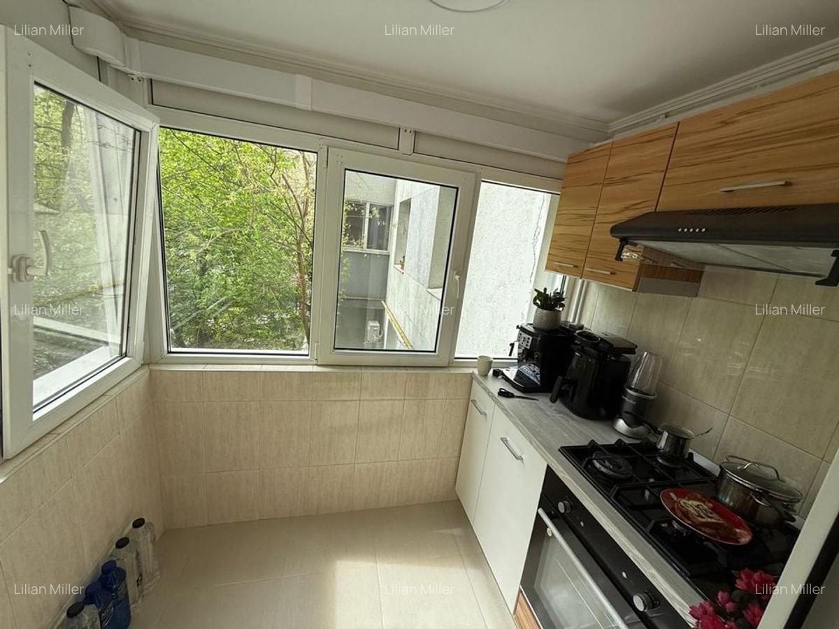 4 camere , Renovat integral, Mobilat modern, poziție excelentă - metrou L304 - 9