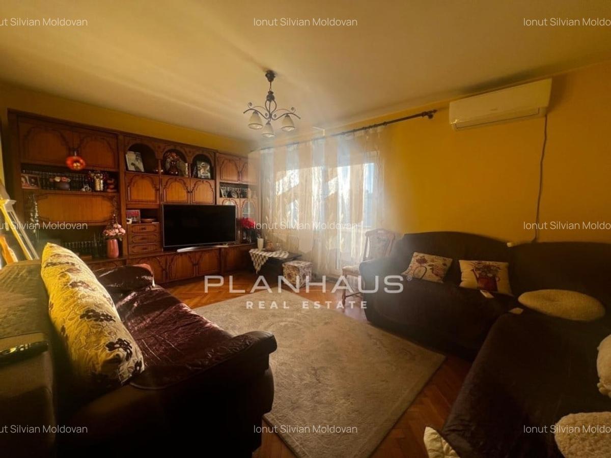 Apartament 4 camere , zona Moldovei,Republicii - 3