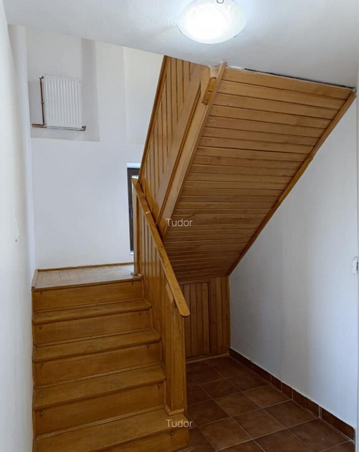 Casa/cladire (spa?iu comercial) de inchiriat Iasi zona Motel Bucium - 4