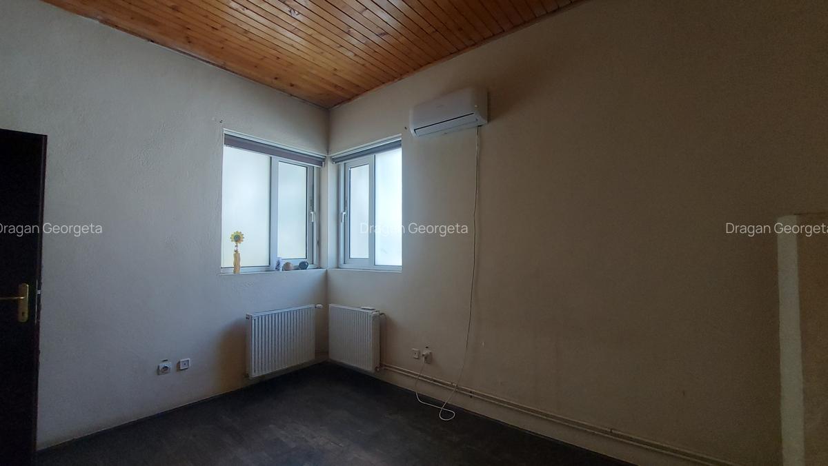 BARBU VACARESCU-LACUL TEI vila 7 camere - 5