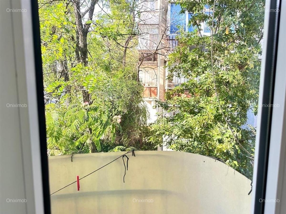 Apartament tip penthouse zona Jetoil Ploiesti - 12