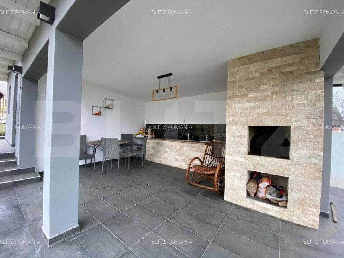 Casa de vacanta cu priveliste catre lac, 213 mp utili, 3500 mp teren cu livada - 13