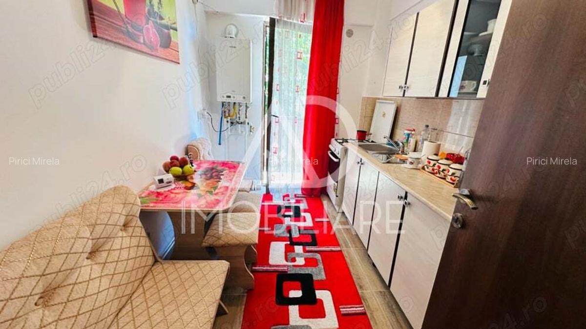 Vand apartament superb, unicat, central, Targu Jiu - 5 Vand apartament superb, unicat, central, Targu Jiu - 5