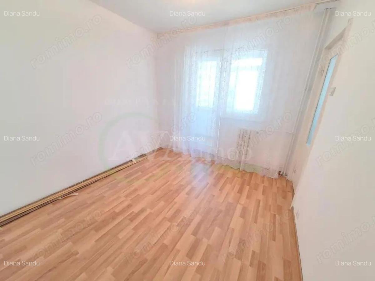 Apartament 3 camere, etaj 3, zona Alecu Russo - 3
